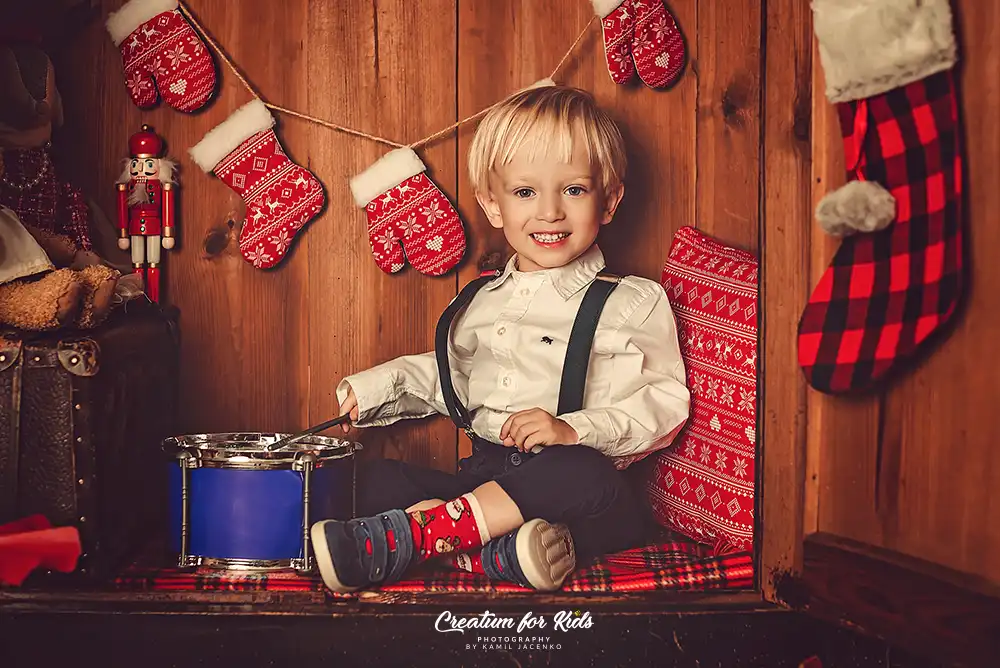 Mini sesja świąteczna - Creatum for Kids fot. Kamil Jacenko Mini sesja świąteczna - Creatum for Kids fot. Kamil Jacenko